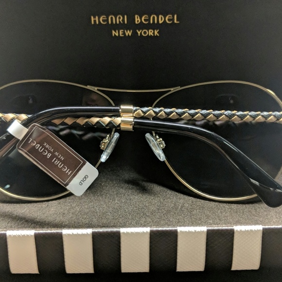 SOLD♥️NWT HENRI BENDEL sunglasses♥️♥️ - Picture 2 of 5